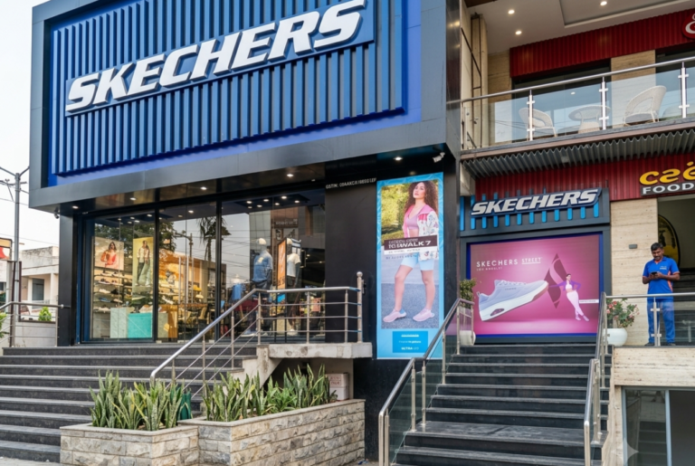 skechers retail branding